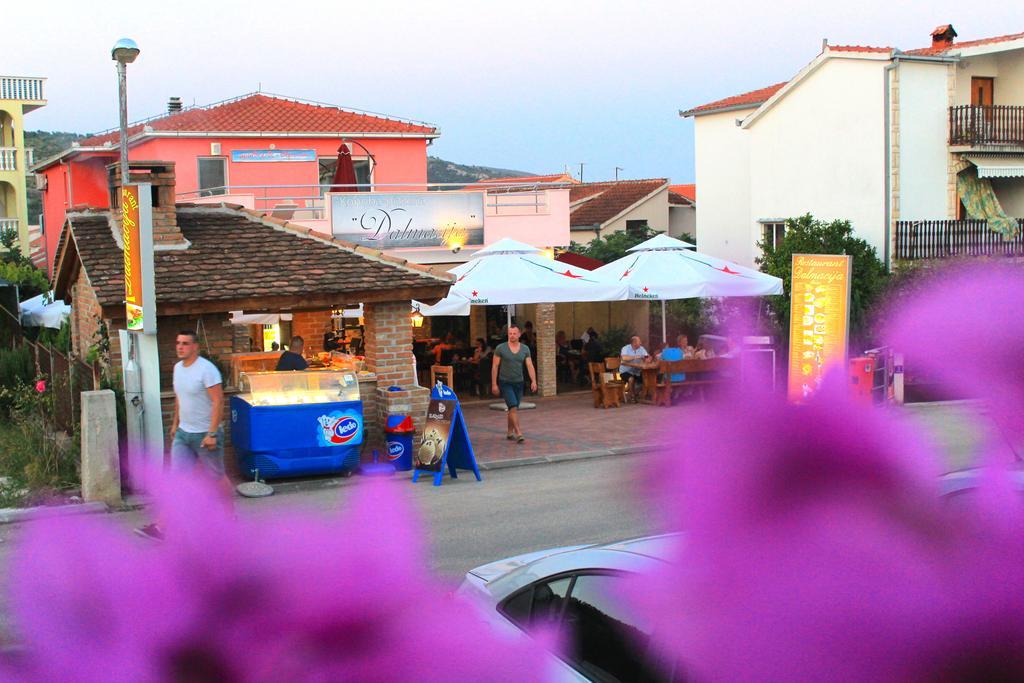 Apartments Stepic Trogir Phòng bức ảnh