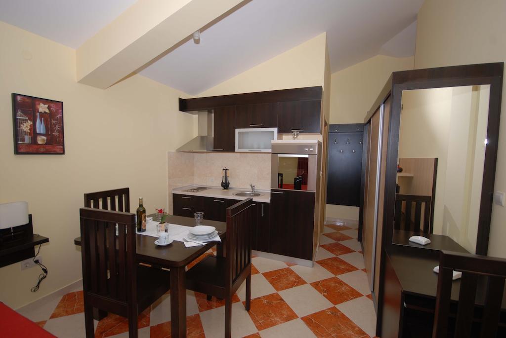 Apartments Stepic Trogir Phòng bức ảnh