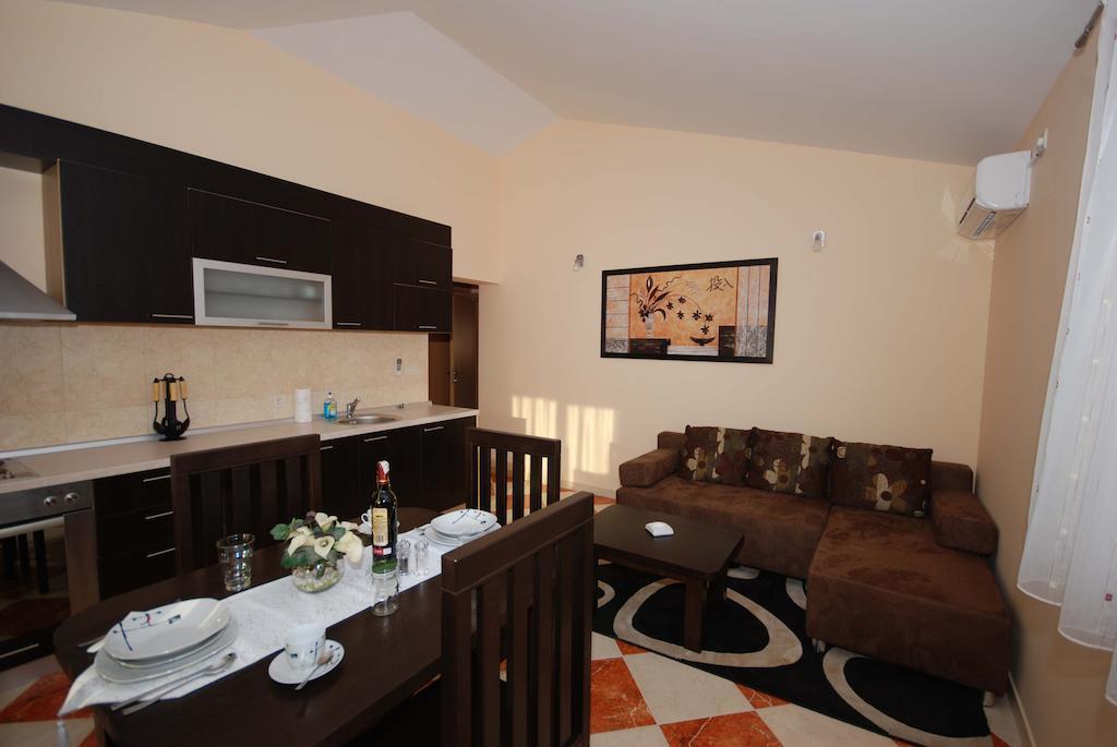 Apartments Stepic Trogir Phòng bức ảnh