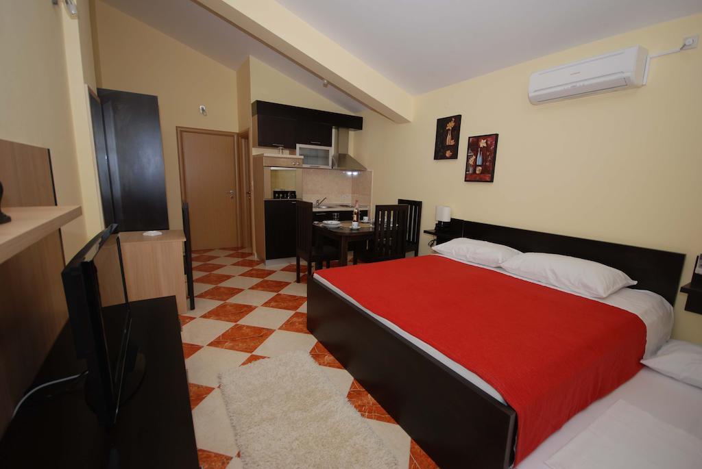Apartments Stepic Trogir Phòng bức ảnh